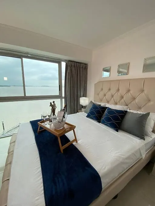 Apartment Ecusuites Riverfront One Vista Al Rio Jacuzzi Hidro Guayaquil