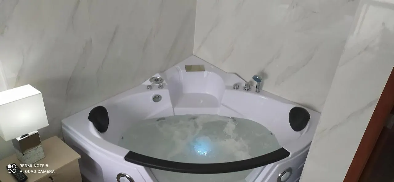 Apartment Ecusuites Riverfront One Vista Al Rio Jacuzzi Hidro Guayaquil